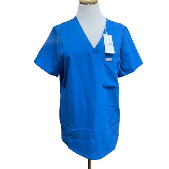 NWT FIGS Technical Collection Catarina One-Pocket Scrub Top - Picture 14 of 16